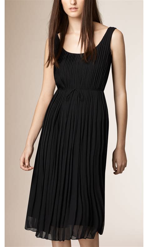 burberry pleated wool silk dress